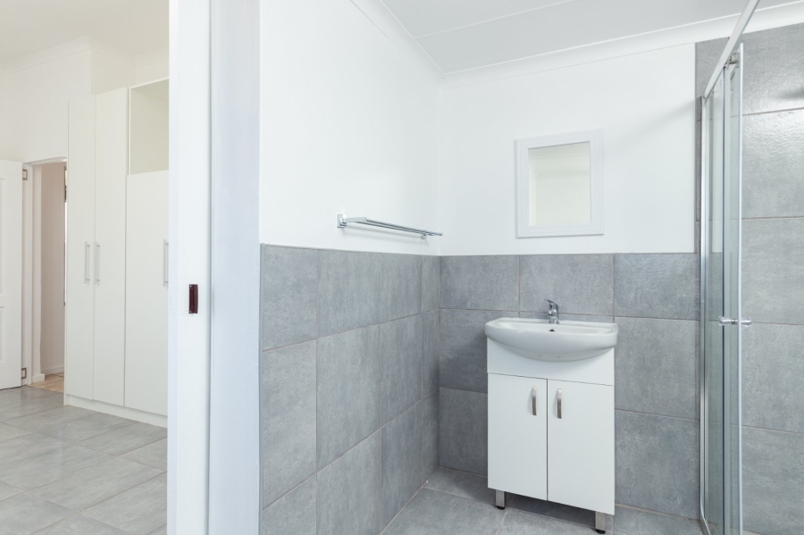 2 Bedroom Property for Sale in Velddrif Western Cape